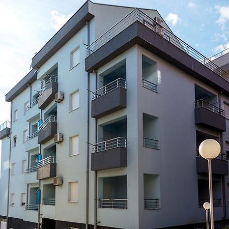 Apartmani Barovic Becici Exterior photo